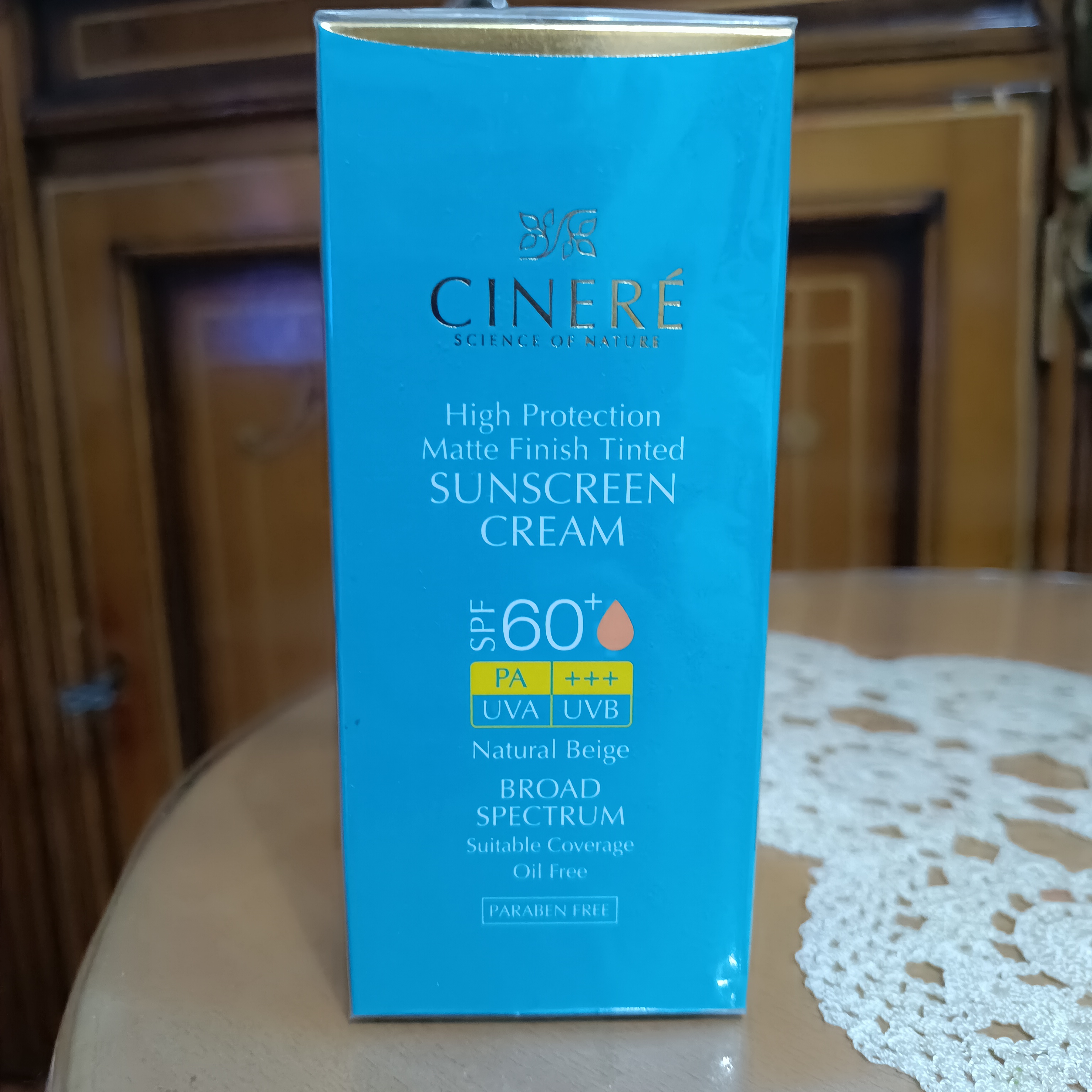 کرم ضدآفتاب مات بژ روشن SPF 60 سینره