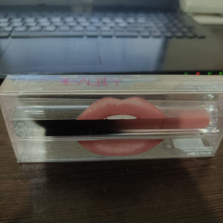 رژ مایع هدی اصل