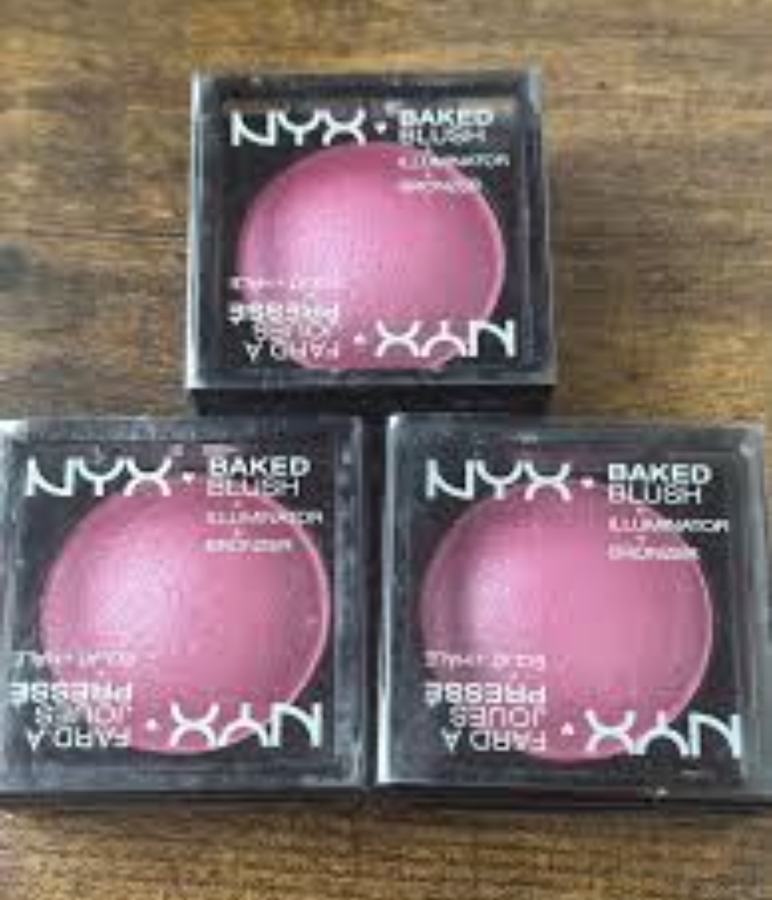 سایه چشم پودر براق بکید NYX مدل BSH07 sugar babe